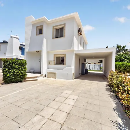 Konnos Joy Villa *